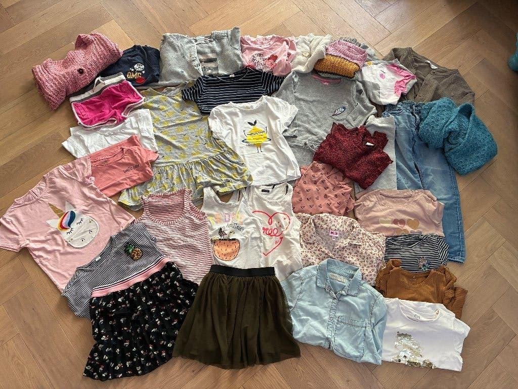 Kleding pakket meisje, 34 stuks, 122-140, Ophalen, Gebruikt, Maat 128