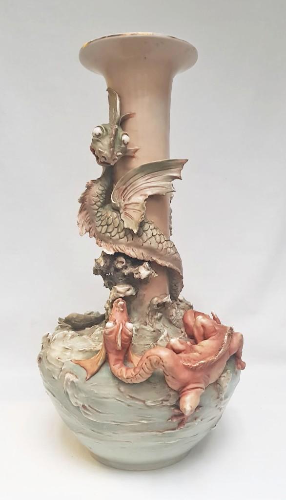 Vase Dragon - Art Nouveau - Royal Dux., Antiquités & Art, Enlèvement ou Envoi