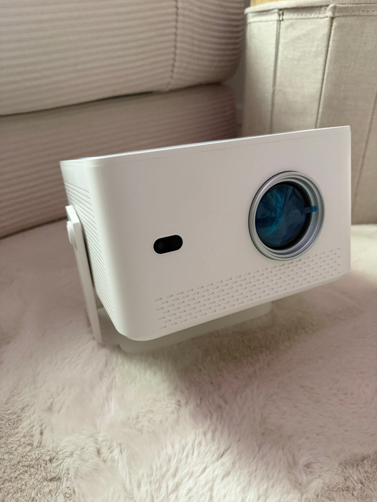 Magcubic M800-projector, Audio, Tv en Foto, Ophalen of Verzenden, Zo goed als nieuw