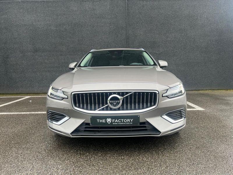Volvo V60, Auto's, Automaat, Gebruikt, 4 cilinders, https://public.car-pass.be/vhr/6d678413-829c-4552-a9f3-b152548aab85