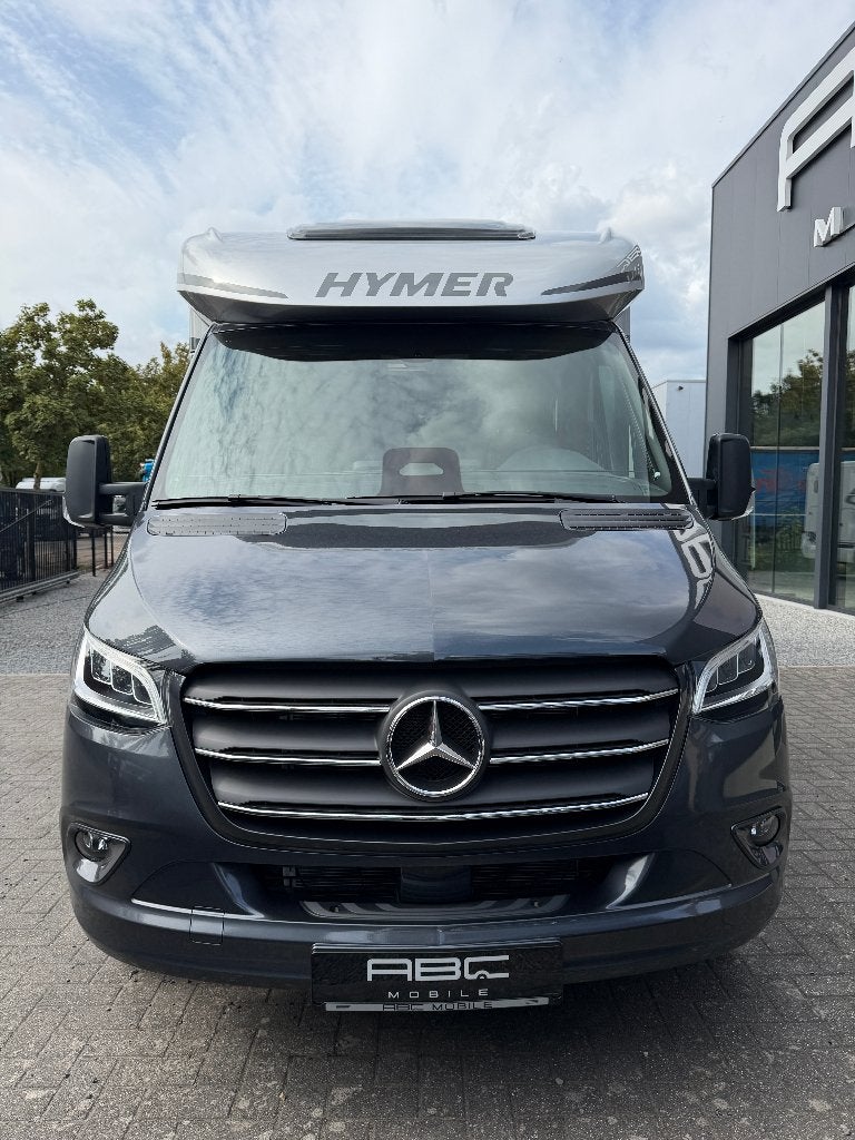 Hymer B-MC T 600, Jusqu'à 4, 6 à 7 mètres, Diesel, Siège en L