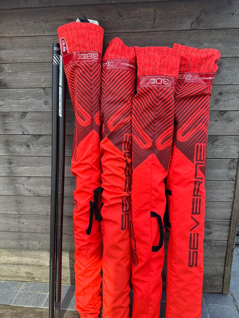 Severne redback junior windsurfzeilen, Sports nautiques & Bateaux, Planche à voile, Avec sac de transport, Enlèvement, Utilisé