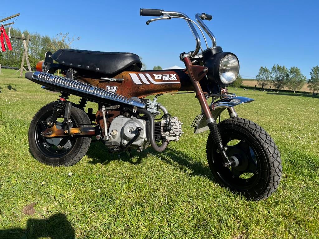 Honda dax te koop, Fietsen en Brommers, Ophalen, Zo goed als nieuw
