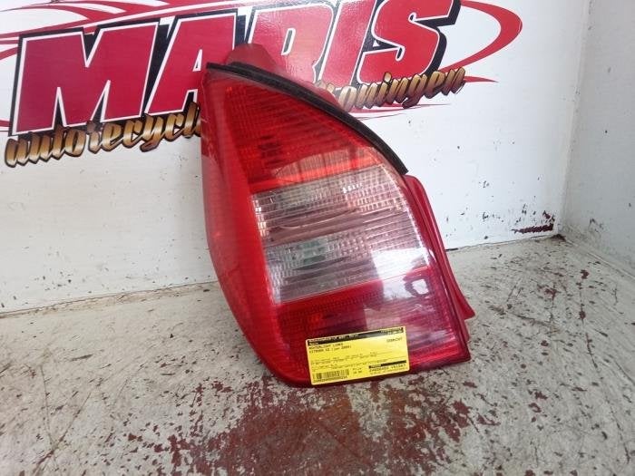 Feu arrière gauche d'un Citroen C2, Autos : Pièces & Accessoires, -, 3 mois de garantie, Utilisé, -