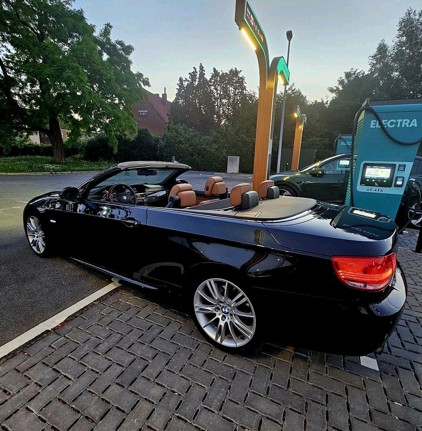 BMW 320d E93 Cabrio M-Pakket Gekeurd 1Ste Eigenaar Euro5, Auto's, BMW, Particulier, 3 Reeks, Diesel, Euro 5, Cabriolet, Automaat