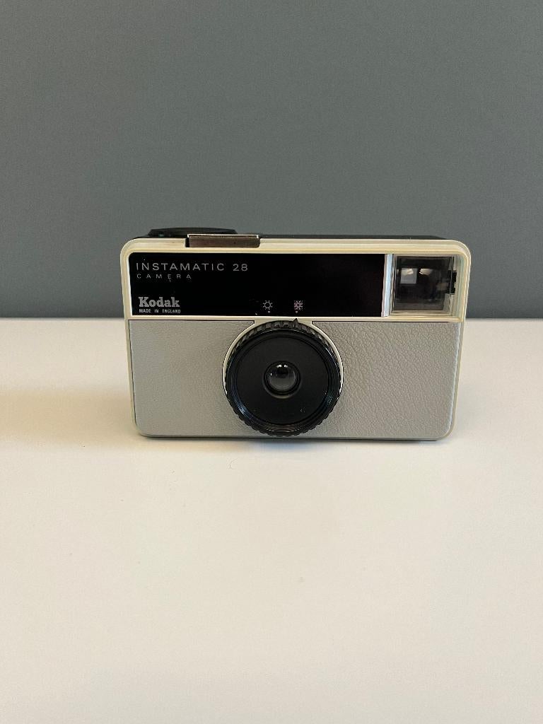 Kodak Instamatic 28 (Années 70), Enlèvement ou Envoi, Comme neuf, Compact, Kodak