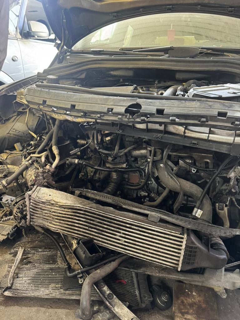 Mercedes Class b 2013 1.8 Diesel pour pièces, Autos, Euro 5, Achat, Entreprise, Autres couleurs