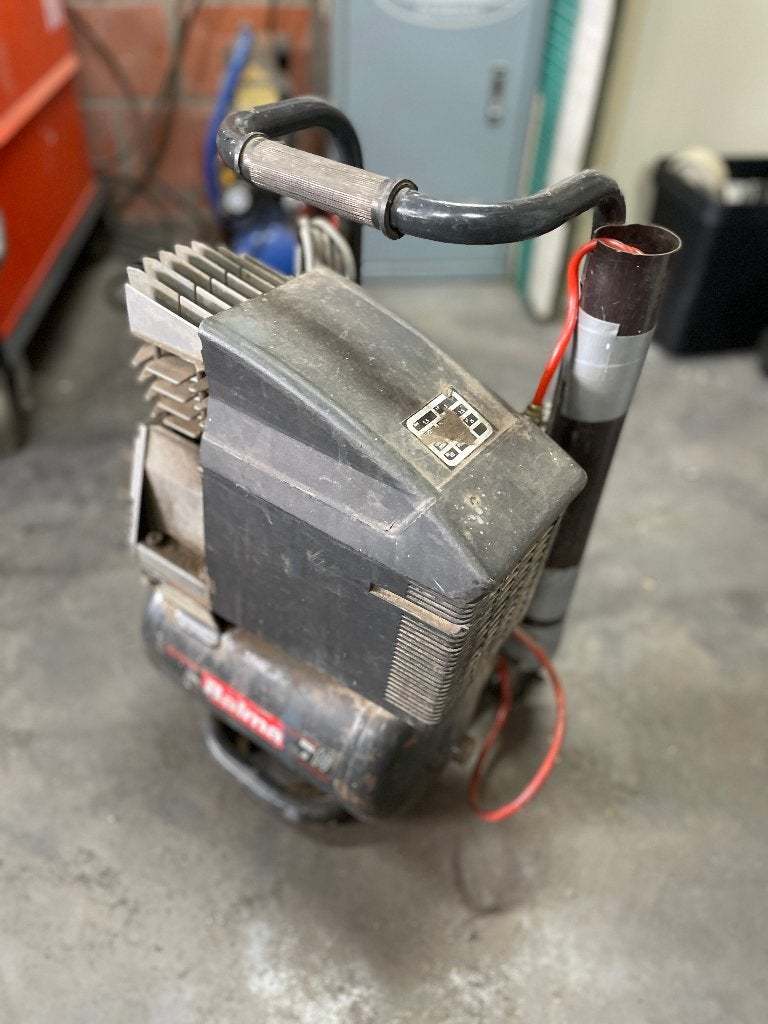 Balma Vega LT10 compressor - 10L, Doe-het-zelf en Bouw, Ophalen, Gebruikt, 6 tot 10 bar, Minder dan 200 liter/min