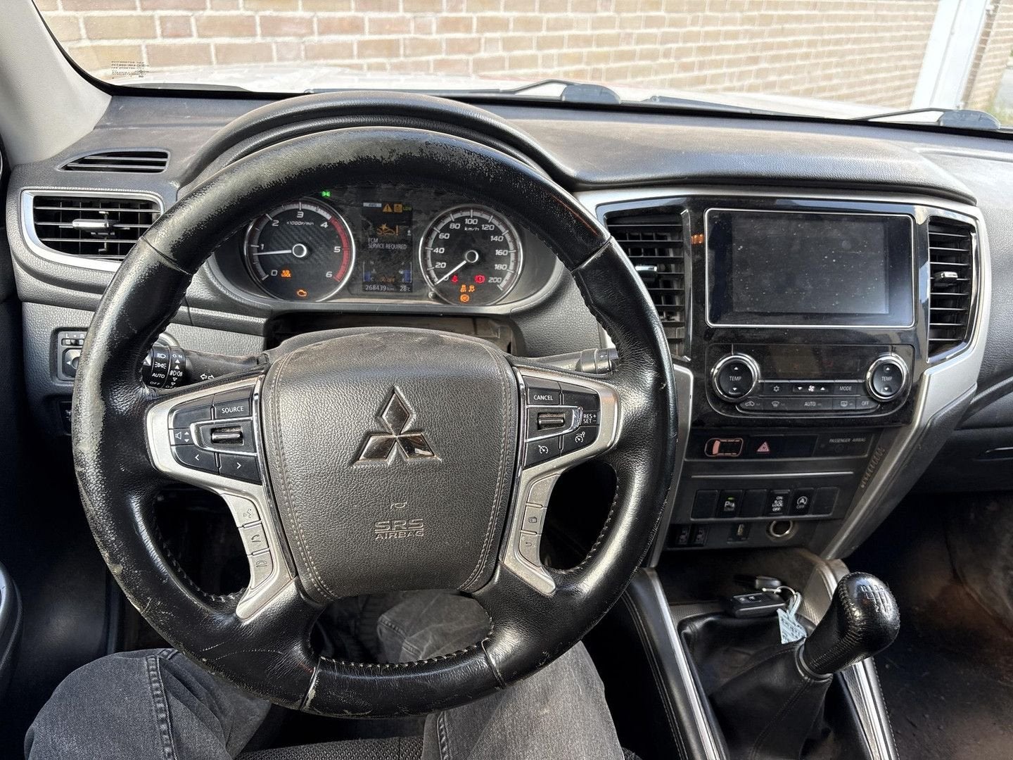 Mitsubishi L200 2.4 DI-D LP 4WD DC Easy Select Invite | € 13, Autos, Mitsubishi, Achat, Entreprise, Boîte manuelle, Diesel