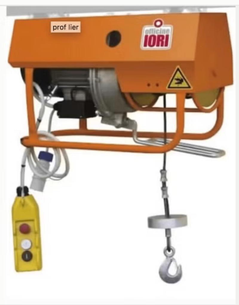 IORI DM500 lier/ / bouwlift / goederenlift / stellinglift, Ophalen, Gebruikt