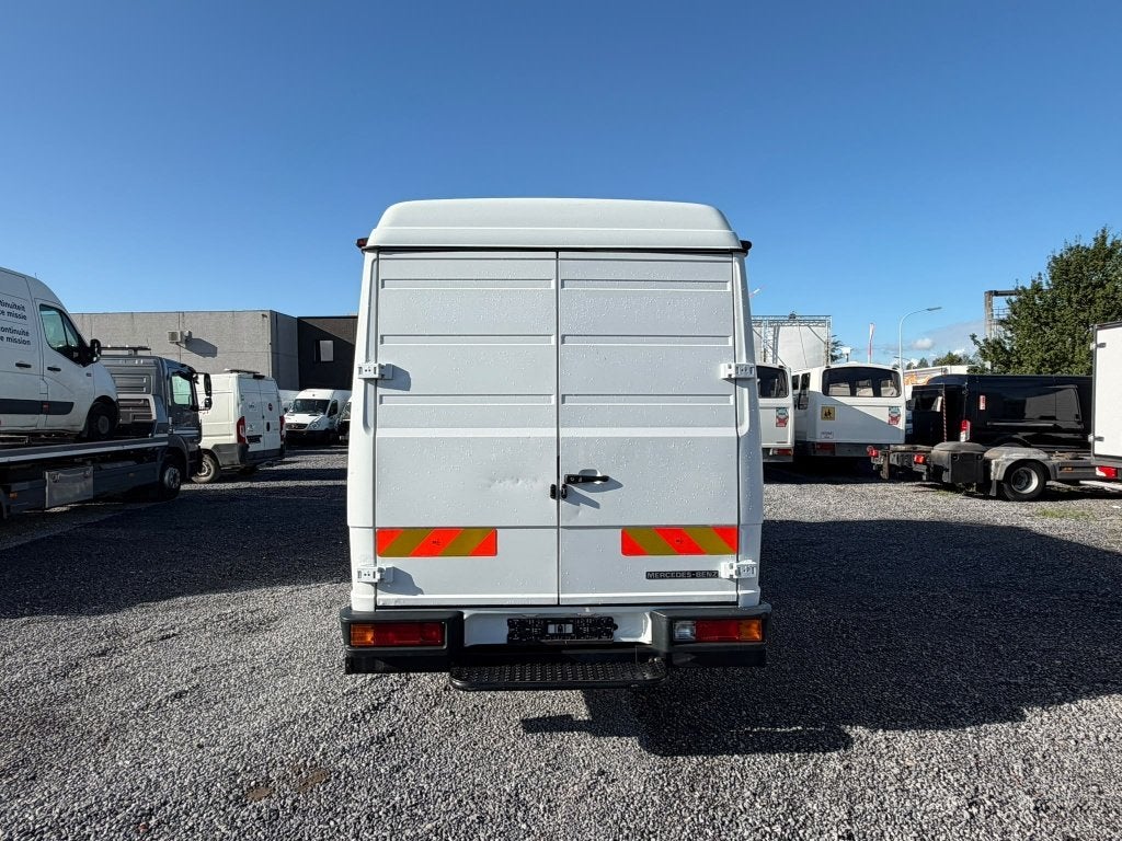 Mercedes Vario 816D (Stock ID 44046) — 6