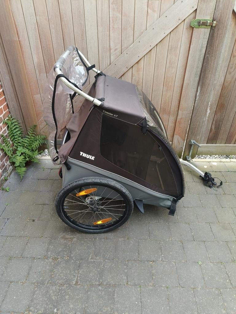 Thule fietskar voor 2 kindjes, Ophalen