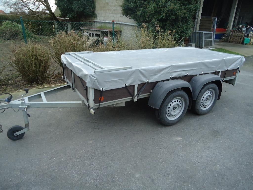 Aanhangwagen dubbele as 305 cm op 130 cm met dekzeil, Ophalen, Zo goed als nieuw