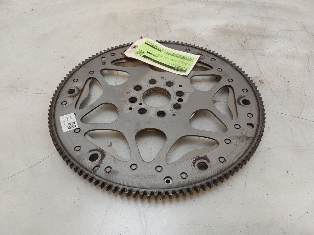 COURONNE DU VOLANT MOTEUR BMW 5 serie Touring (G31), Utilisé, BMW, Petuelring 130
80809  München, DE, Bayerische Motoren Werke AG
