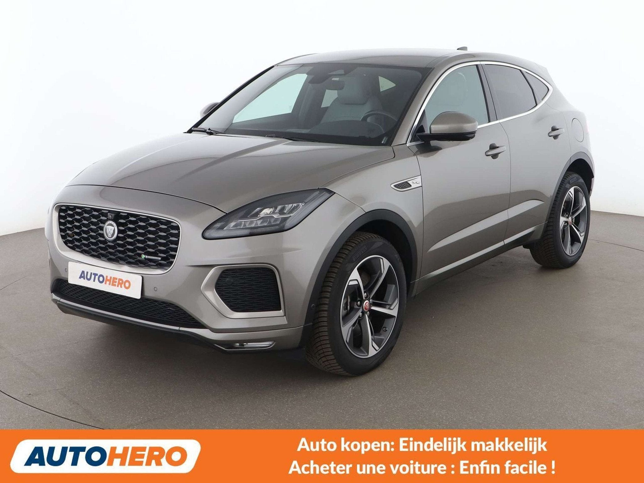 Jaguar E-Pace P300e Plug-in Hybrid R-Dynamic S AWD, Auto's, Jaguar, Euro 6, 2173 kg, Leder, 44 g/km