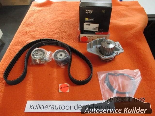 Distributieset + Waterpomp Citroen berlingo Peugeot 1,9D Gat, -, -, Nieuw, Ophalen of Verzenden