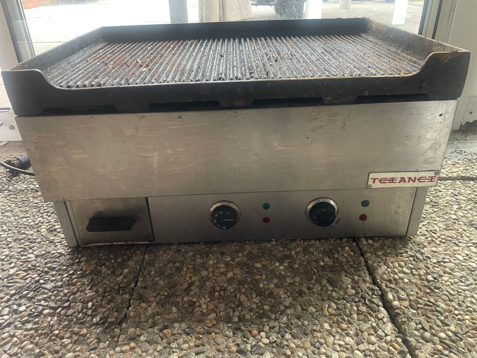 Professionele Teeranee Tafelgrill - Gebruikt, Elektronische apparatuur, Grillplaten, Gebruikt, Tafelgrill, Ophalen of Verzenden