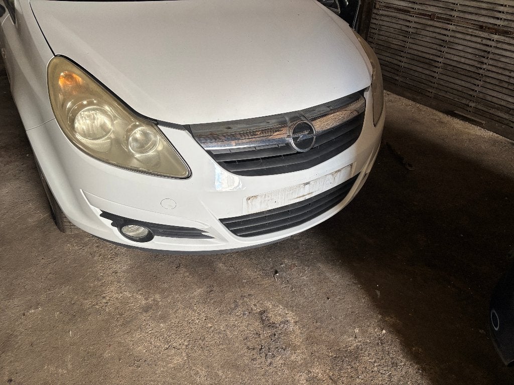 PARE CHOC AVANT OPEL CORSA D, Pare-chocs, RUE BRIGADE PIRON 307, Enlèvement, Utilisé