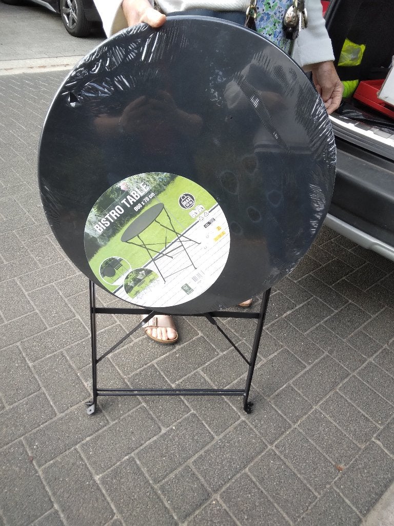 Nieuw tuintafeltje nog in verpakking, Tuin en Terras, Tuintafels, Ophalen, Nieuw, Rond, Metaal