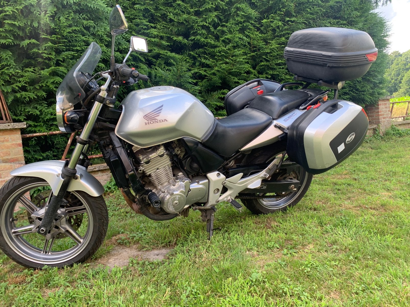 Honda CBF 500 toermotor 2004 vele extra’s, Motoren, Motoren | Honda, Particulier, Toermotor, Ophalen