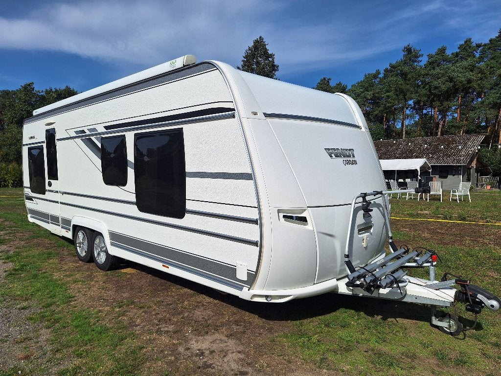 caravan Fendt Larimar Bolero 650, Caravanes & Camping, Caravanes, 8 mètres et plus, Jusqu'à 6, Poêle, Grand lit