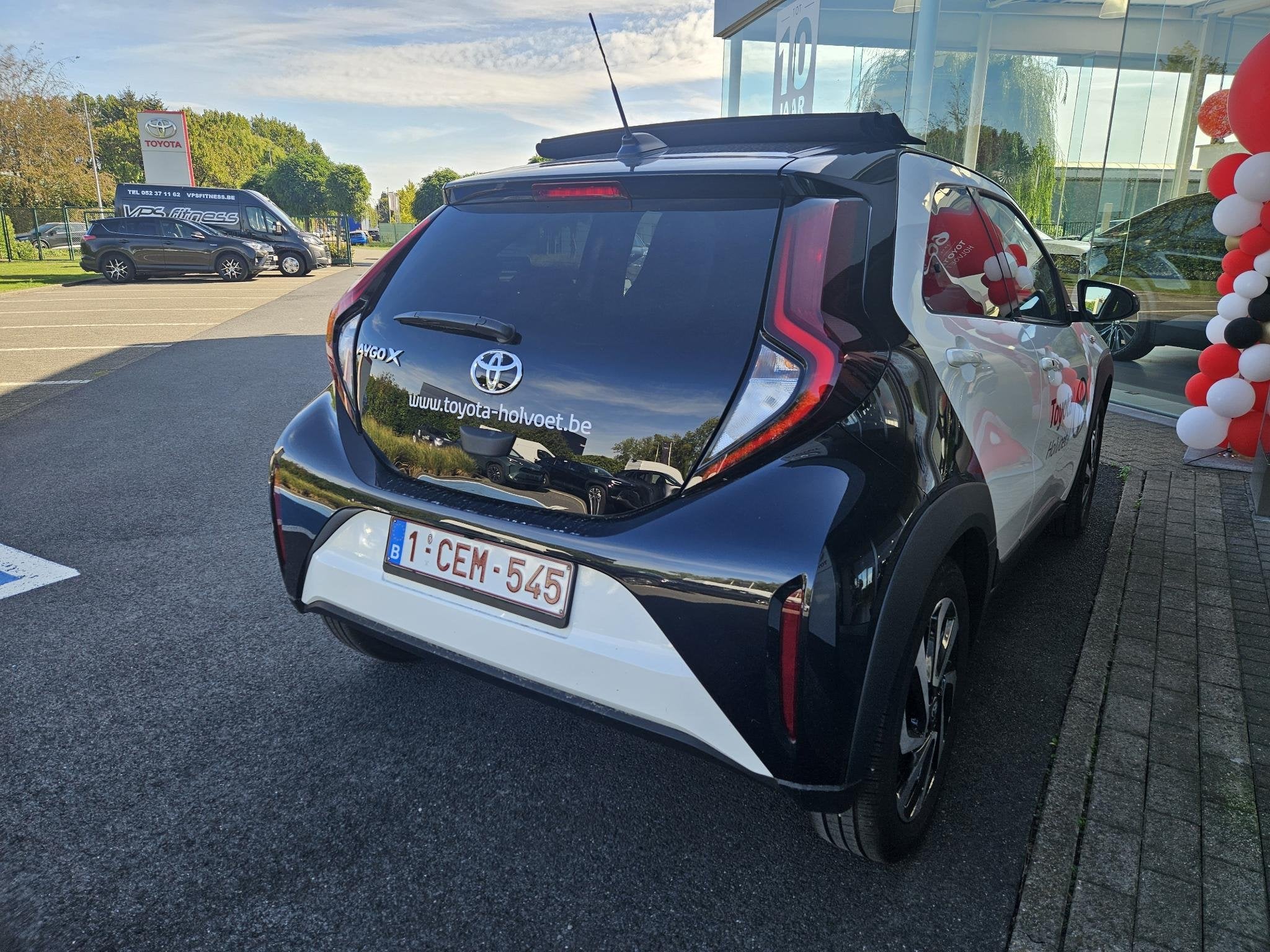Toyota Aygo X 1.0 VVT-i Air Pulse CVT, Auto's, 4 zetels, Stof, Gebruikt, Overige kleuren
