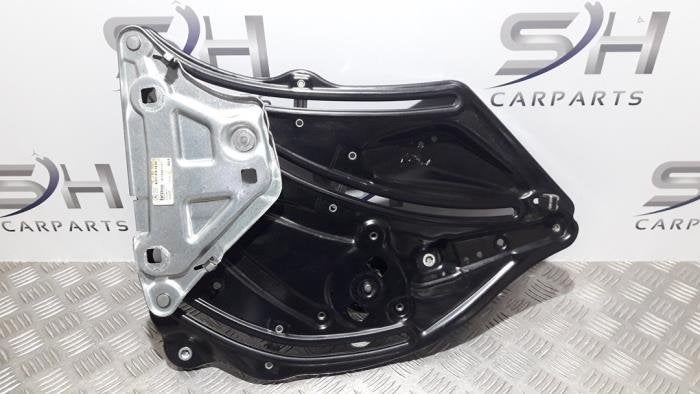 Mécanique vitre 2portes arrière droite d'un Mercedes E-Kla, 3 mois de garantie, Utilisé, -, -