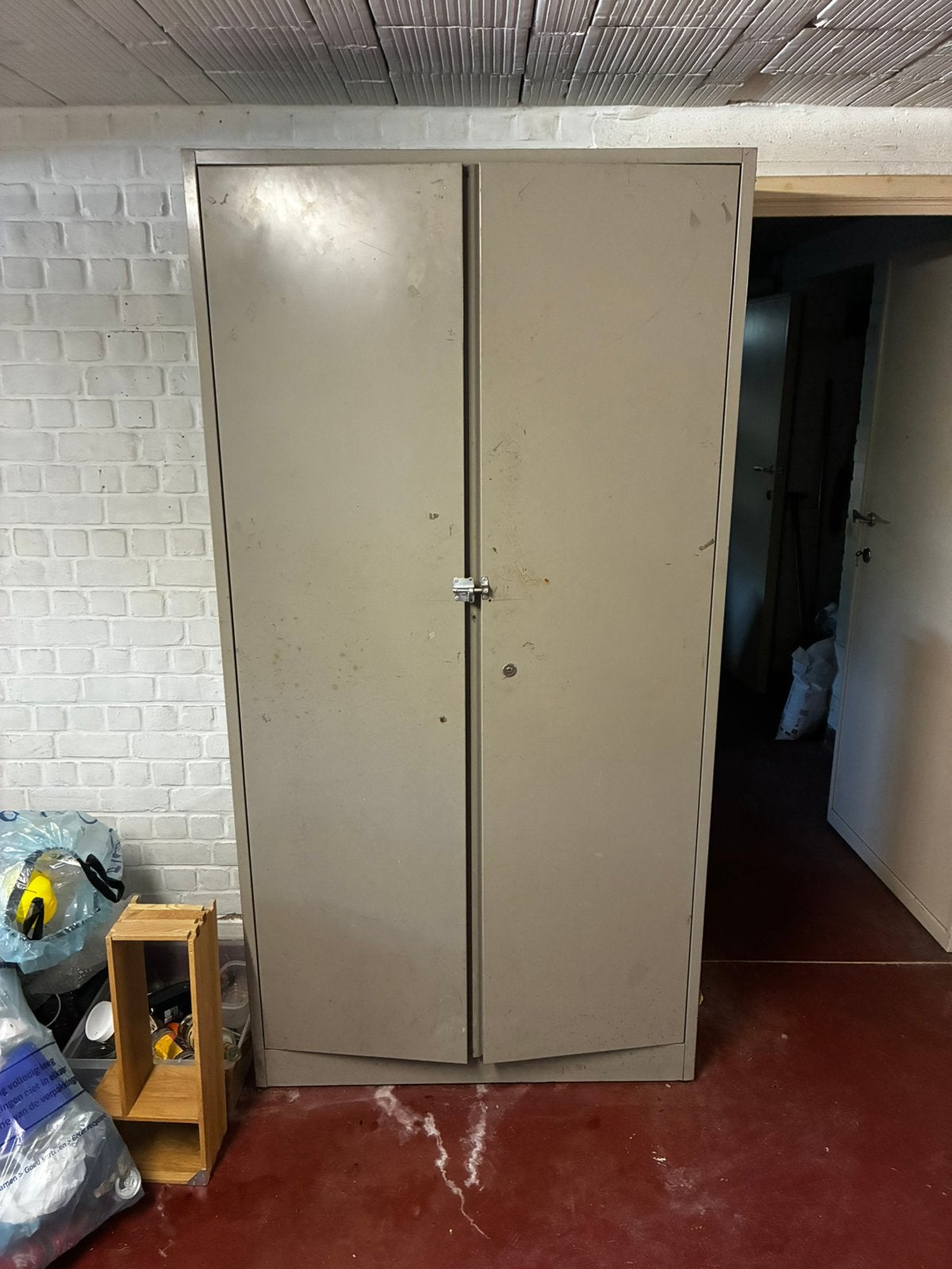 Garage kast, Ophalen, Zo goed als nieuw