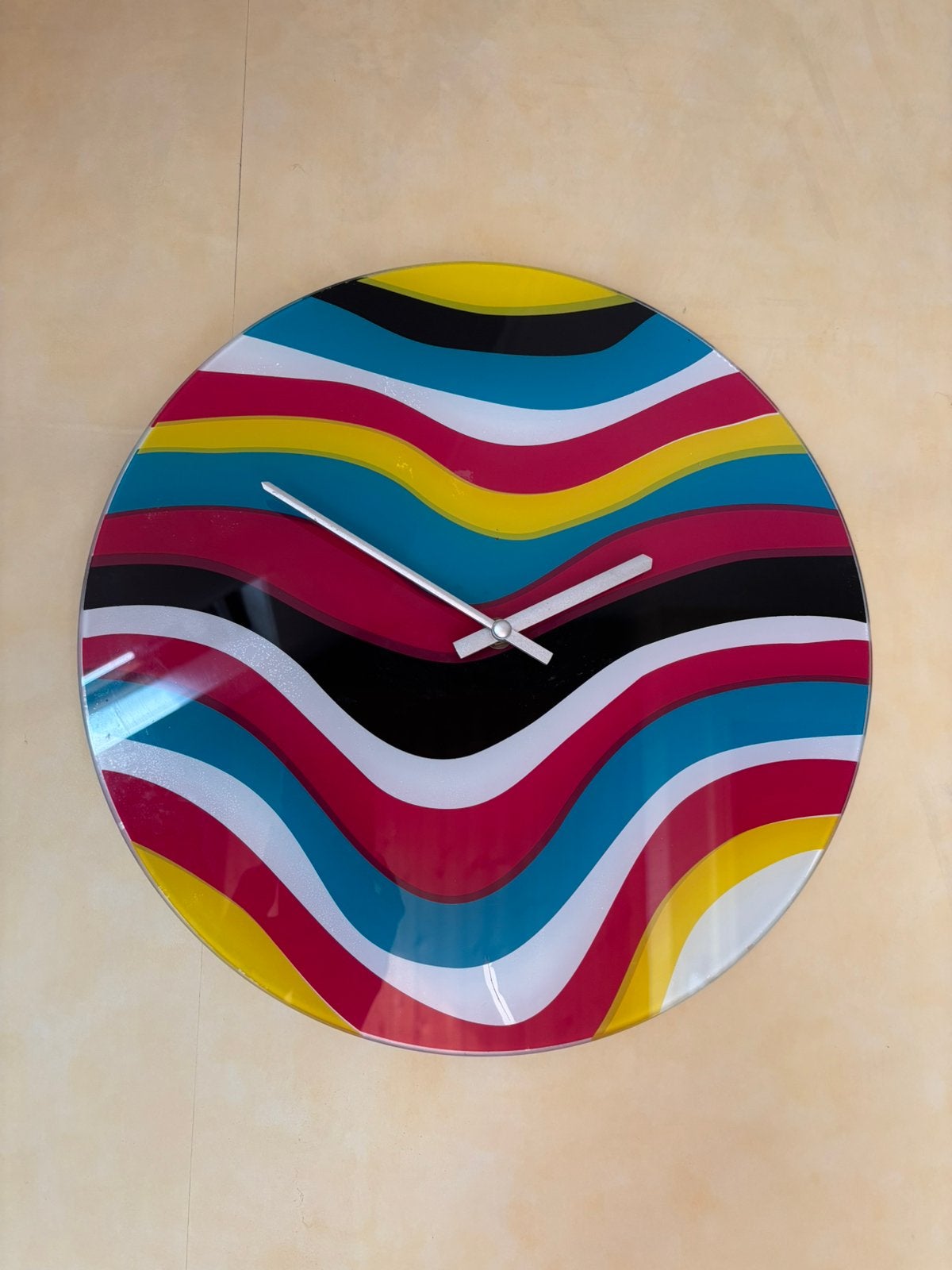 Horloge murale, Maison & Meubles, Accessoires pour la Maison | Horloges, Multicolore, Analogique, Enlèvement, Utilisé