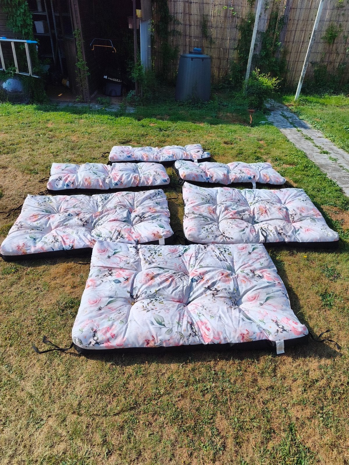 Palletkussens 3 zitvlak en 3 rugkussens, Ophalen