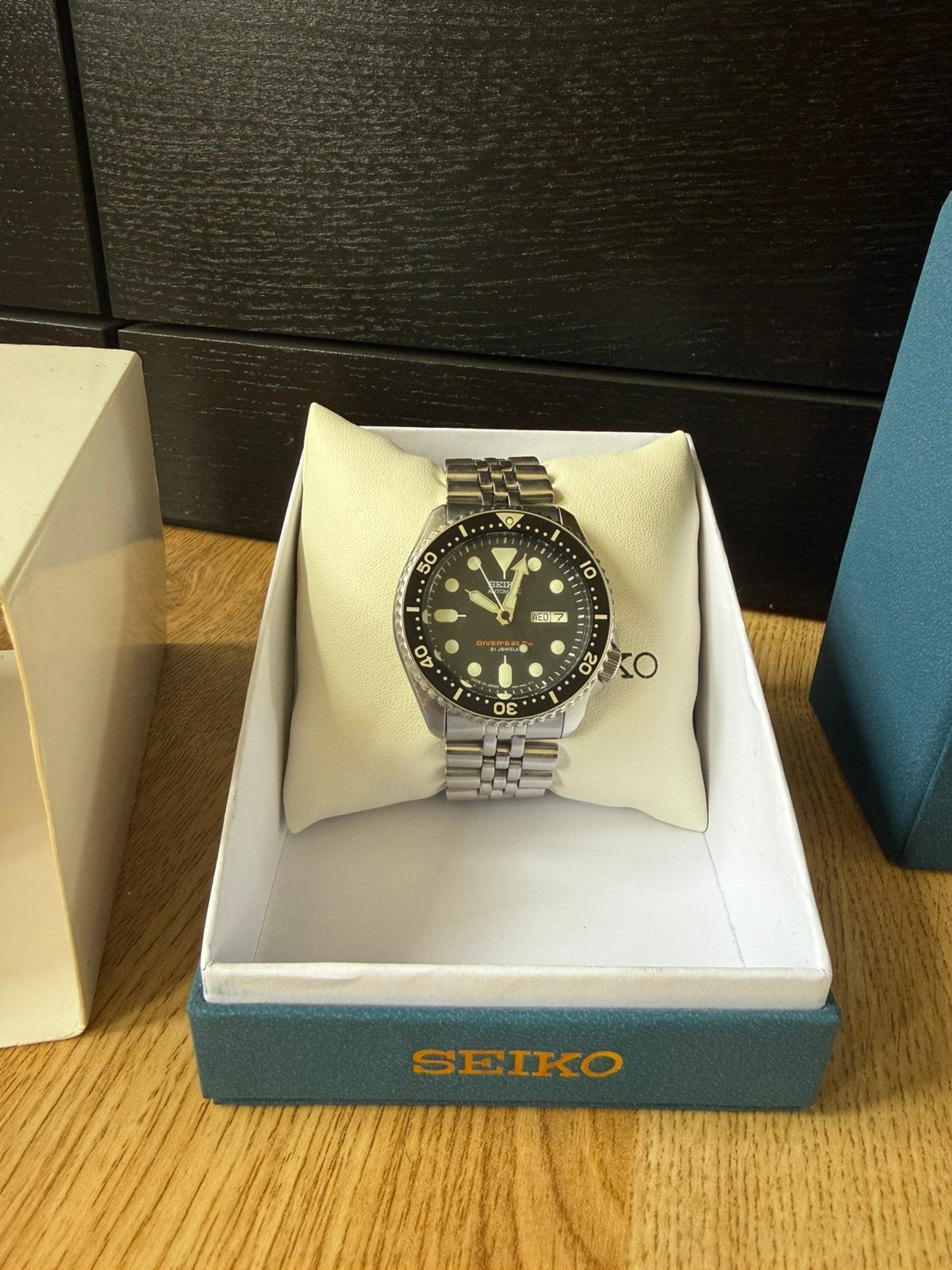Seiko SKX007J2 Fabriqué au Japon, Montre-bracelet, Seiko, Enlèvement ou Envoi, Acier