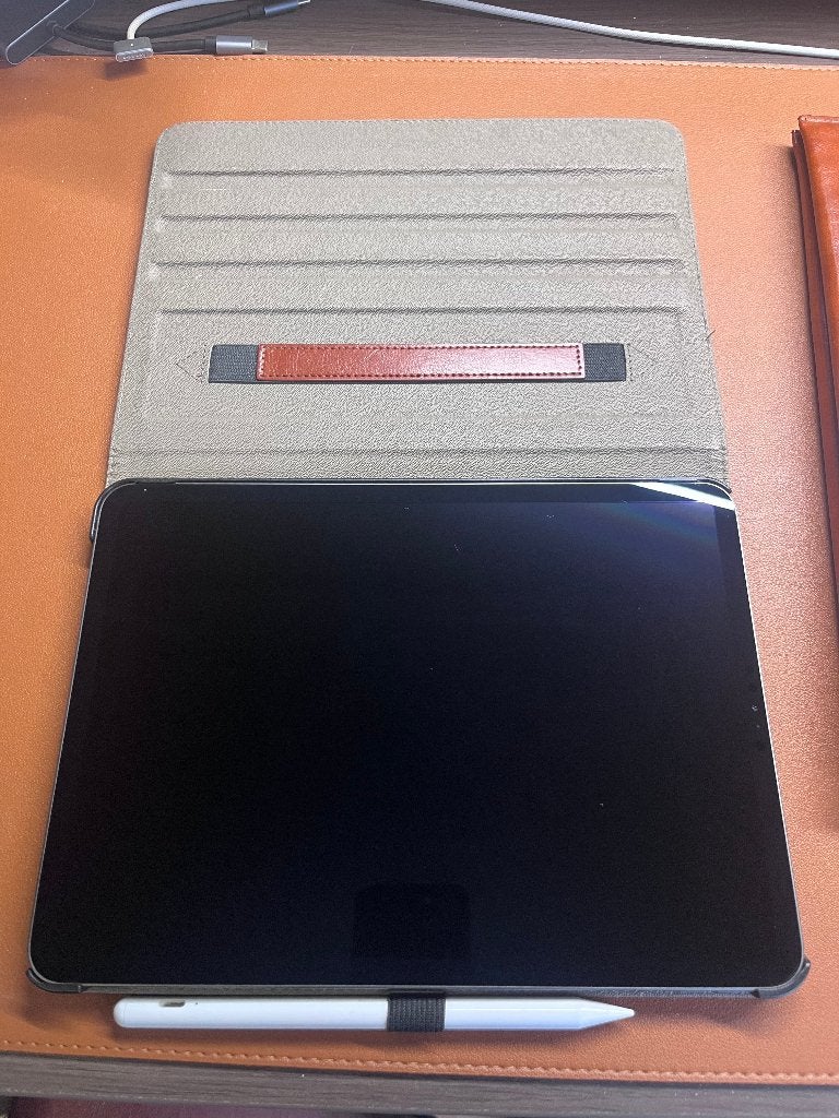 Apple iPad Pro 11 inch (128GB - Wi-Fi - Space Gray), Computers en Software, Ophalen, Apple iPad, 11 inch, Zo goed als nieuw