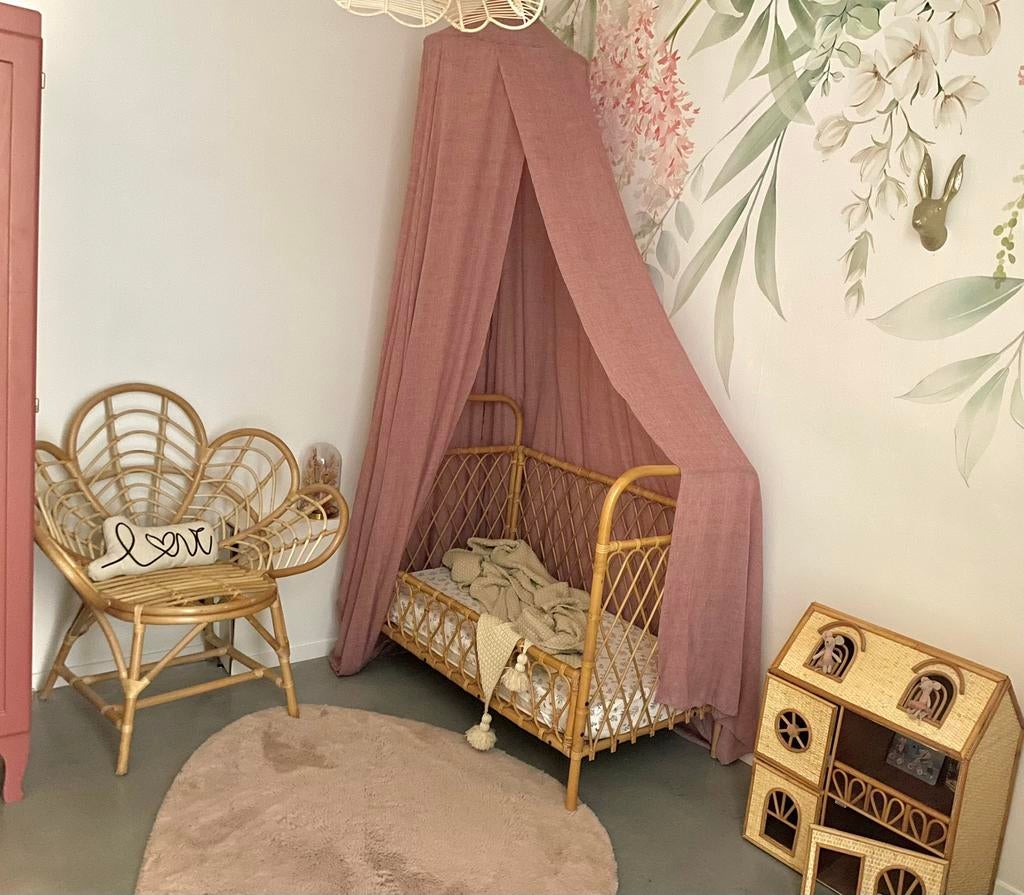 Prachtig bamboe ledikant-peuterbed van Yumi Baby incl matras, Moins de 70 cm, Comme neuf, Moins de 140 cm, Enlèvement