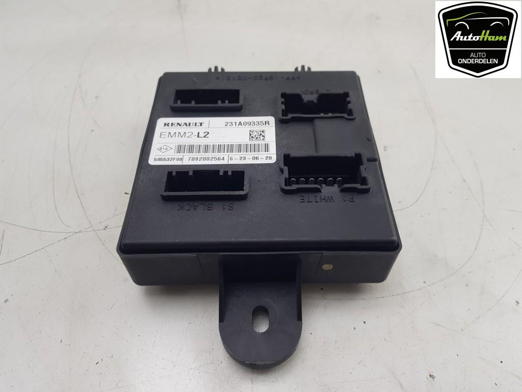 COMPUTER BODY CONTROL Dacia Duster (SR) (|231A09335R|), Auto-onderdelen, Gebruikt, Dacia