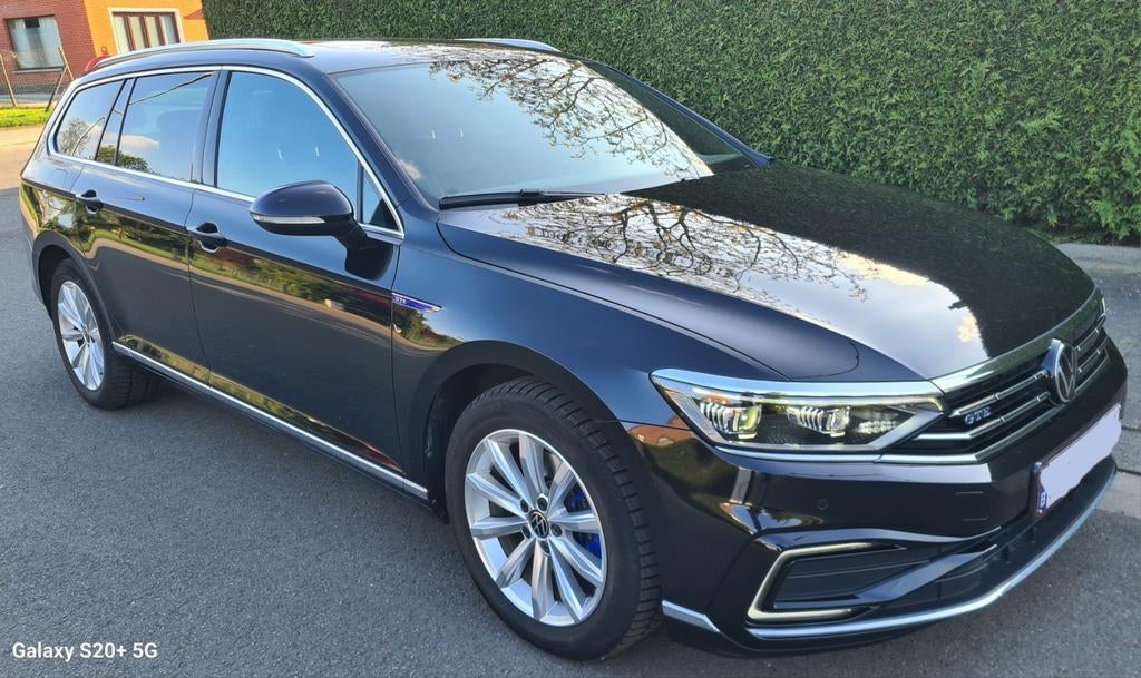 Volkswagen Passat GTE, Auto's, 4 cilinders, Lichtsensor, Zwart, 5 deurs