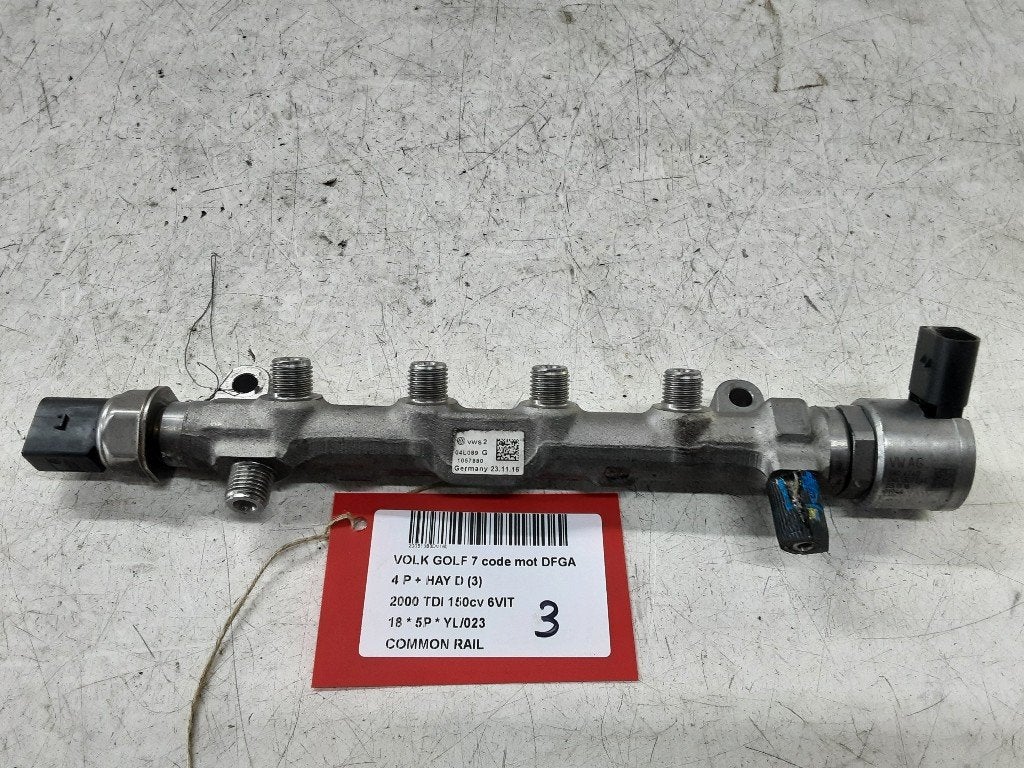 RAMPE D'INJECTION Volkswagen Golf VII (AUA) (04L089G), Volkswagen, Volkswagen AG, Utilisé, Kundenbetreuung@volkswagen.de