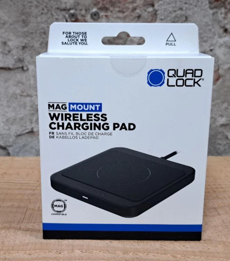 Quad Lock draadloze charging pad, Telecommunicatie, Mobiele telefoons | Hoesjes en Screenprotectors | Apple iPhone, Zwart, MagSafe