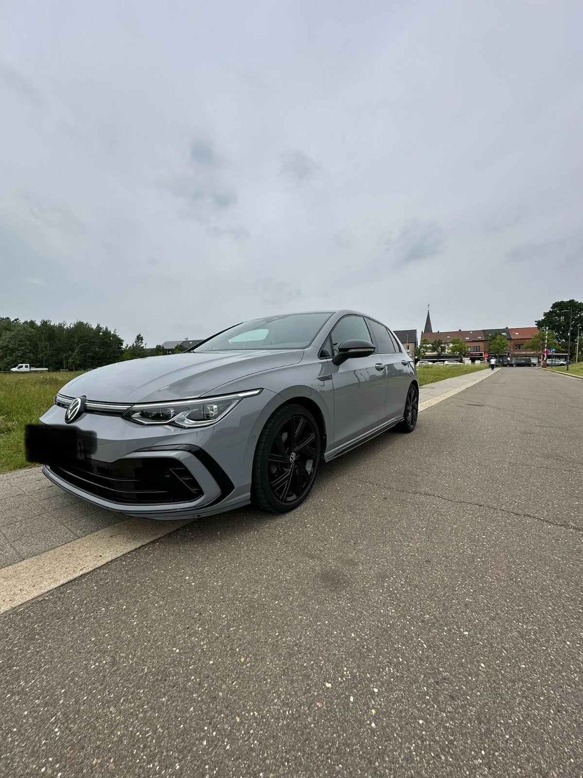 Top auto nieuwe staat golf 8 DSG R line 1.5 benzine, Auto's, Euro 6, Overige kleuren, Alcantara, Berline