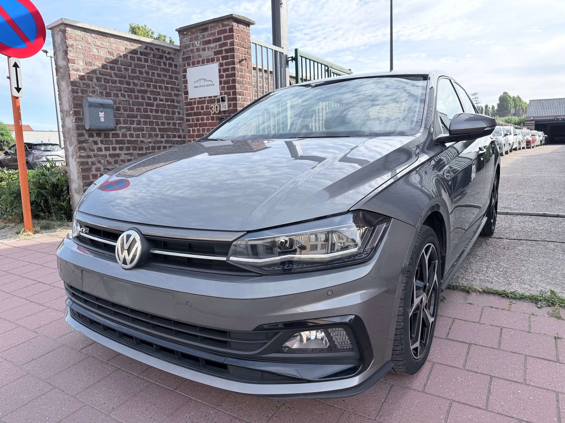 Volkswagen Polo 1.0 I EDITION R LINE | CARPLAY | AIRCO | PDC, Argent ou Gris, Achat, Euro 6, Entreprise
