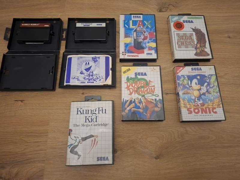 Set Sega Master System II + 2 manettes + 7 jeux, Master System, Avec 3 manettes ou plus, Enlèvement, Utilisé