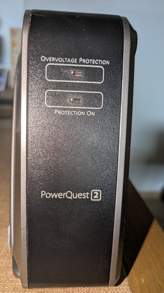 AudioQuest PowerQuest 2 Netfilter, Enlèvement ou Envoi, Comme neuf, 2 à 5 mètres, Autres câbles