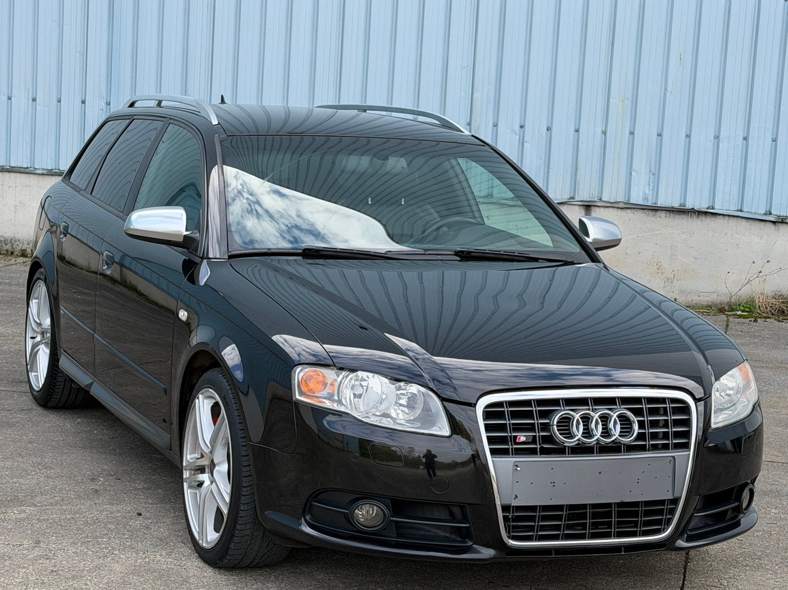 Audi A4 2.0 Benzine Turbo S LINE/AUTOMAAT - Zeer schoon, Automaat, Dealer onderhouden, Zwart, 4 cilinders