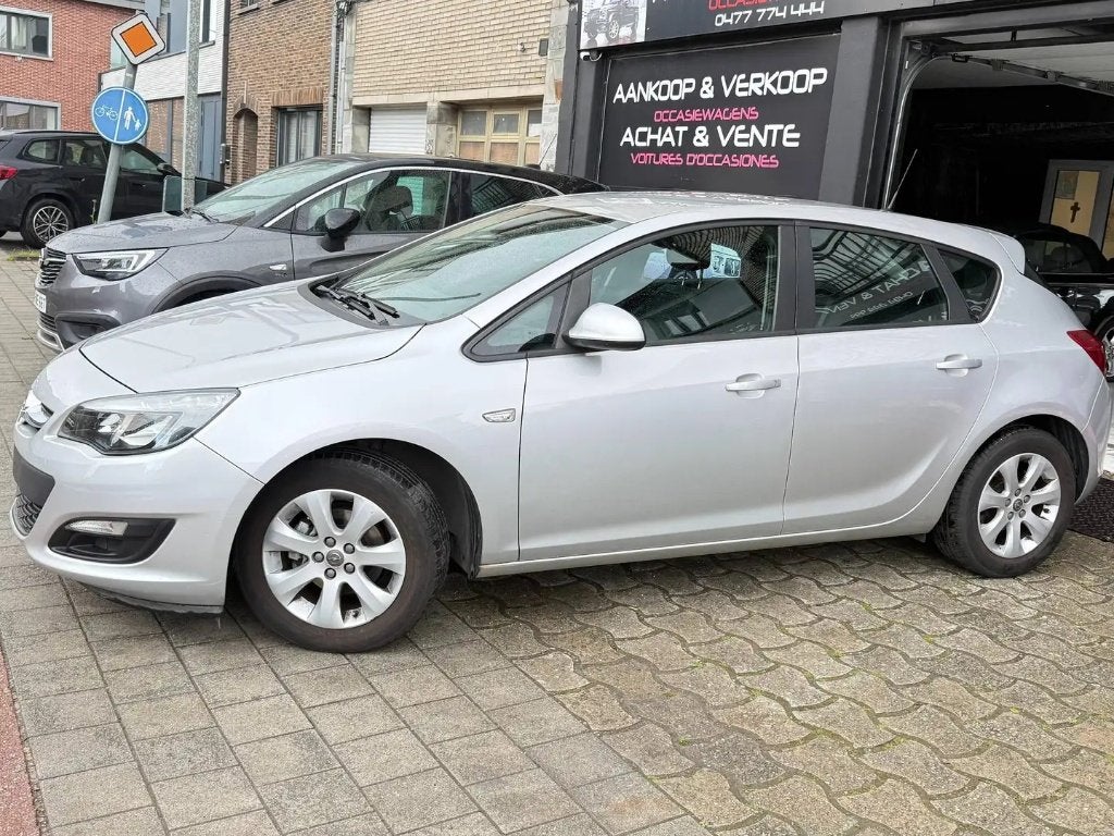 Opel Astra 1.4Essence avec 61000km Car Pass Garantie, Argent ou Gris, Achat, Système audio, Euro 6