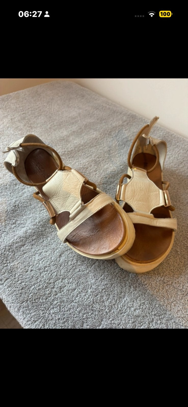 Sandalen in leder maat 39, Ophalen of Verzenden, Zo goed als nieuw
