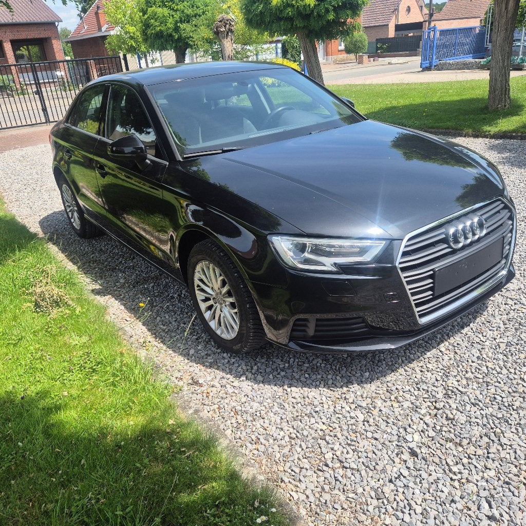 Audi A3 Berline, Autos, Achat, Entreprise, Boîte manuelle, Noir