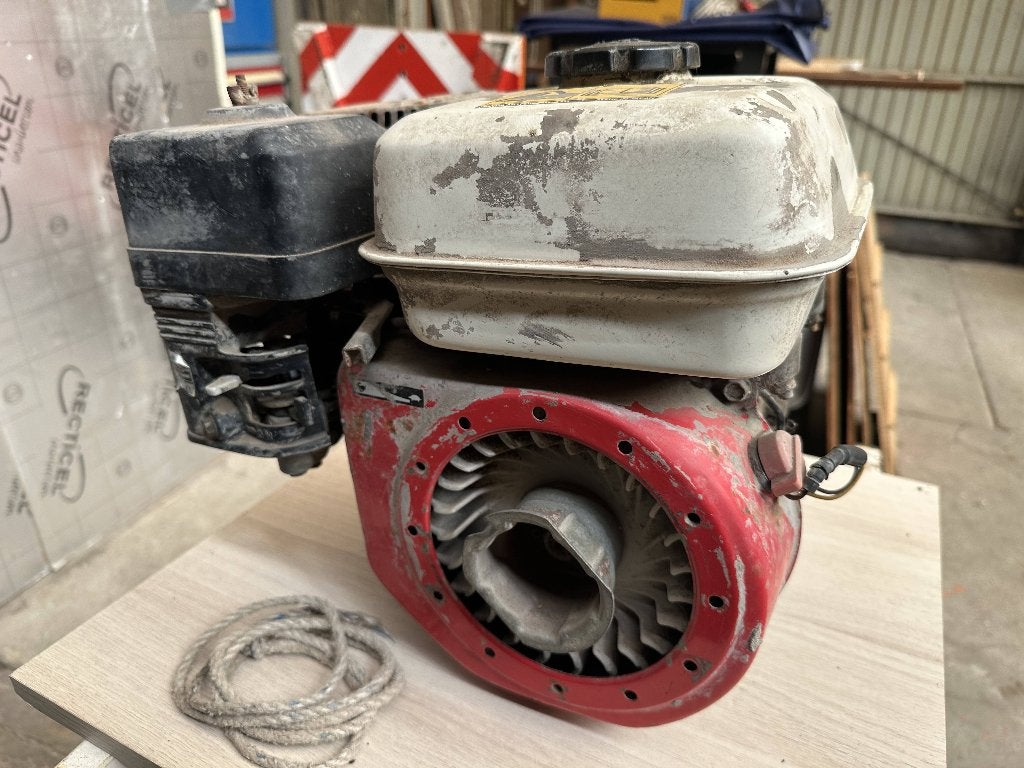 Gebruikte motor Honda, Doe-het-zelf en Bouw, Ophalen, Gebruikt