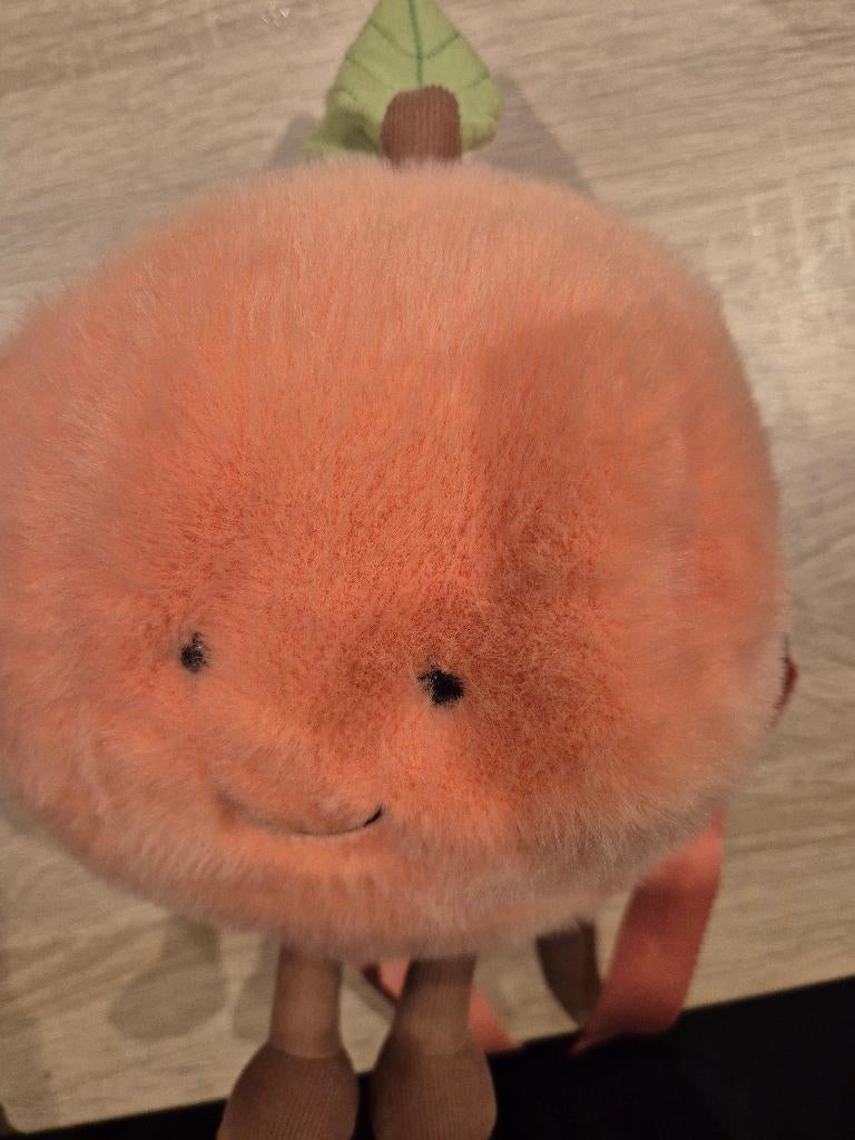 Sac à bandoulière Jellycat Amuseables Peach, Neuf, Jellycat, Enlèvement ou Envoi, Overige karakters