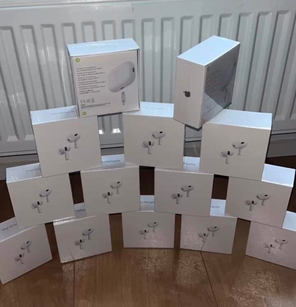 Air pod pro 2 1.1, Enfants & Bébés, Cadeaux d'accouchement & Assiettes de naissance, Enlèvement, Neuf