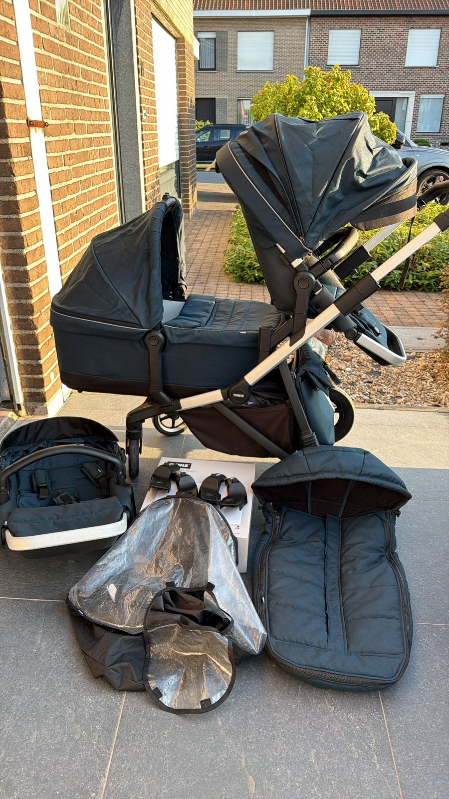 Dubbele buggy van merk THULLE met alle accesoires, Enlèvement, Comme neuf