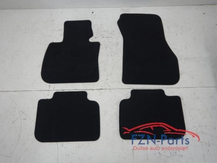 BMW X1 F48 Mattenset, Ophalen of Verzenden, Gebruikt